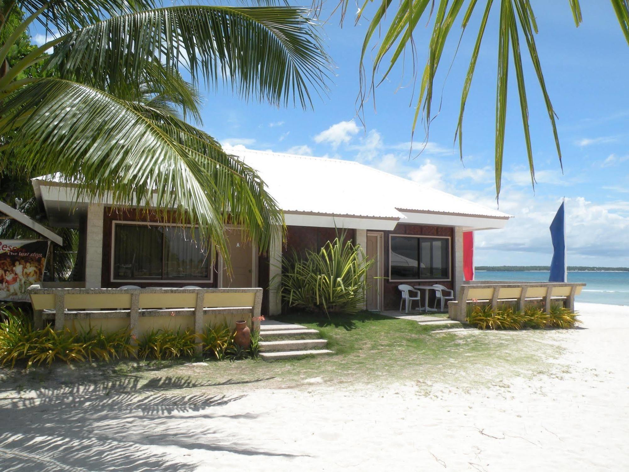 Santa Fe Beach Club Hotel Pooc Exterior photo